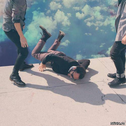 Local Natives - Hummingbird (2013)